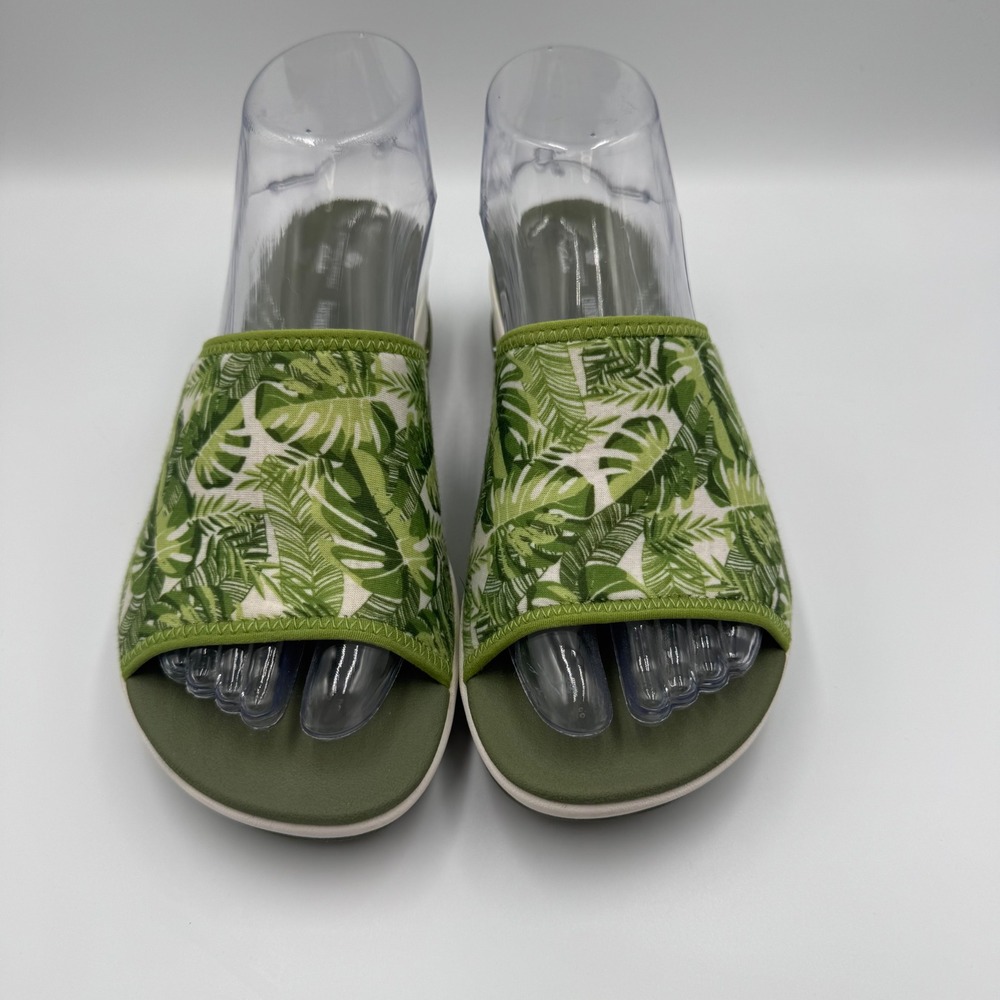 Clarks Cloudsteppers Sandals Womens‎ 7.5 Green Palm Print Arla Glade Slide Shoes - Picture 3 of 9
